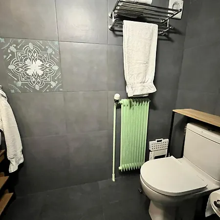 Chez Les Michel Penzion